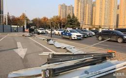 拆！咸陽集中整治世紀(jì)大道施工圍擋→